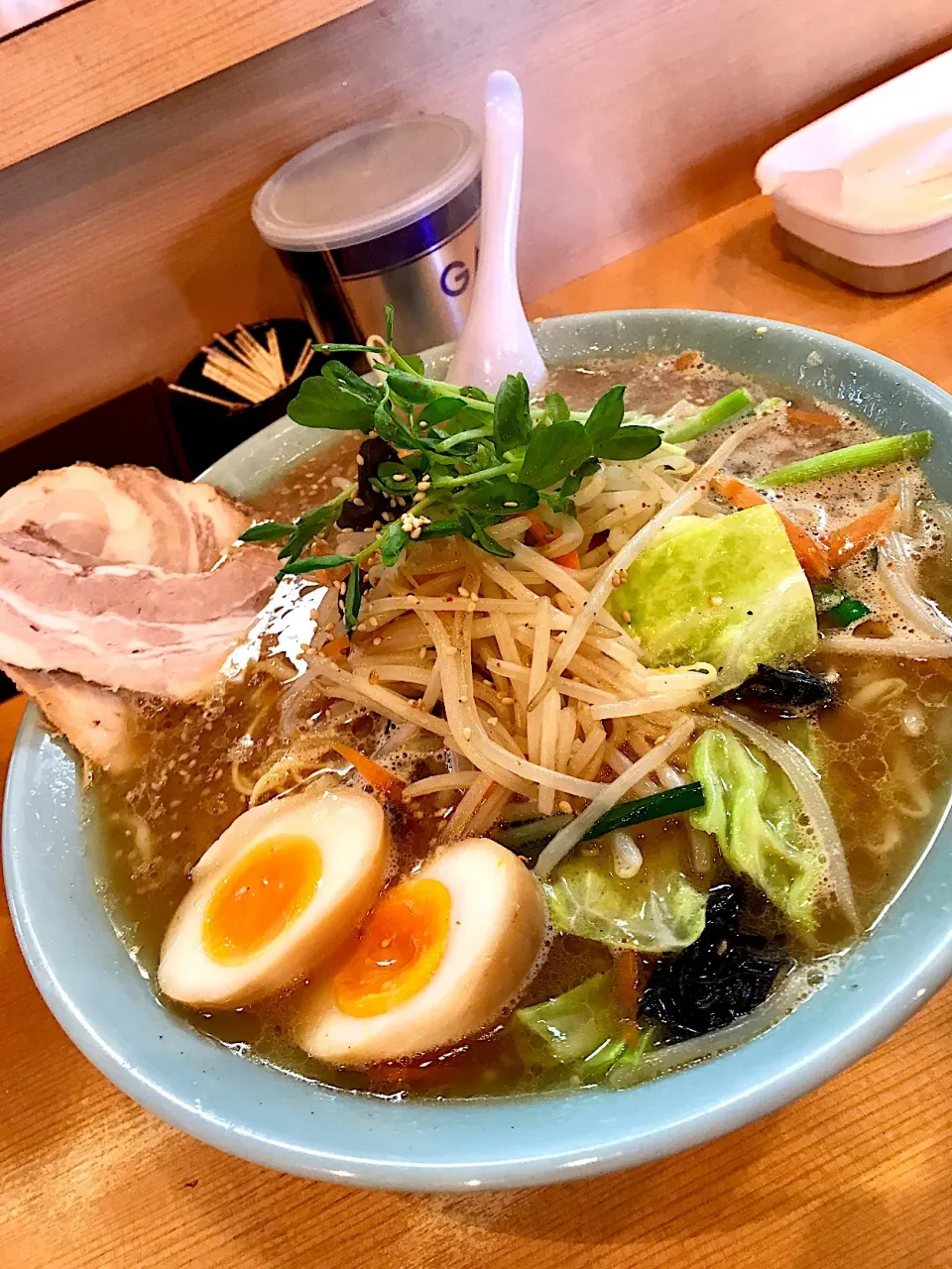 Snapdishの料理写真:✨漢の野菜みそラーメン✨|中さんさん