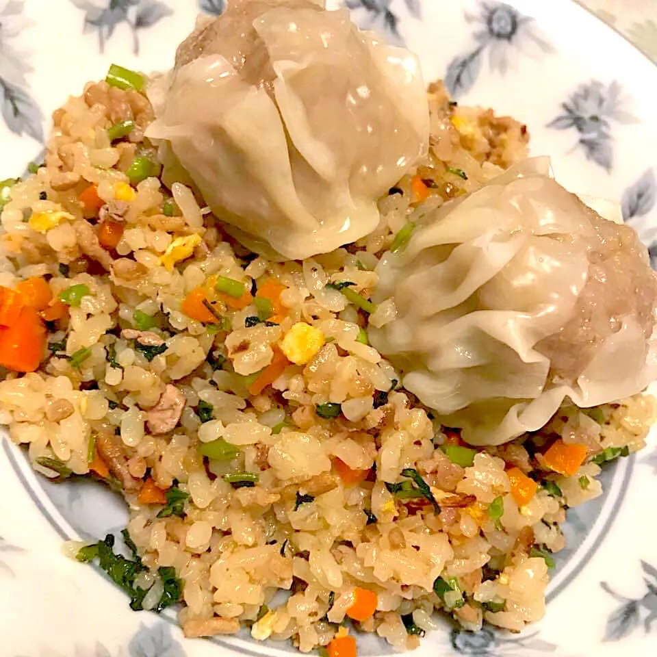 Yang Chow Fried Rice with Siomai|Ericka Yamadaさん