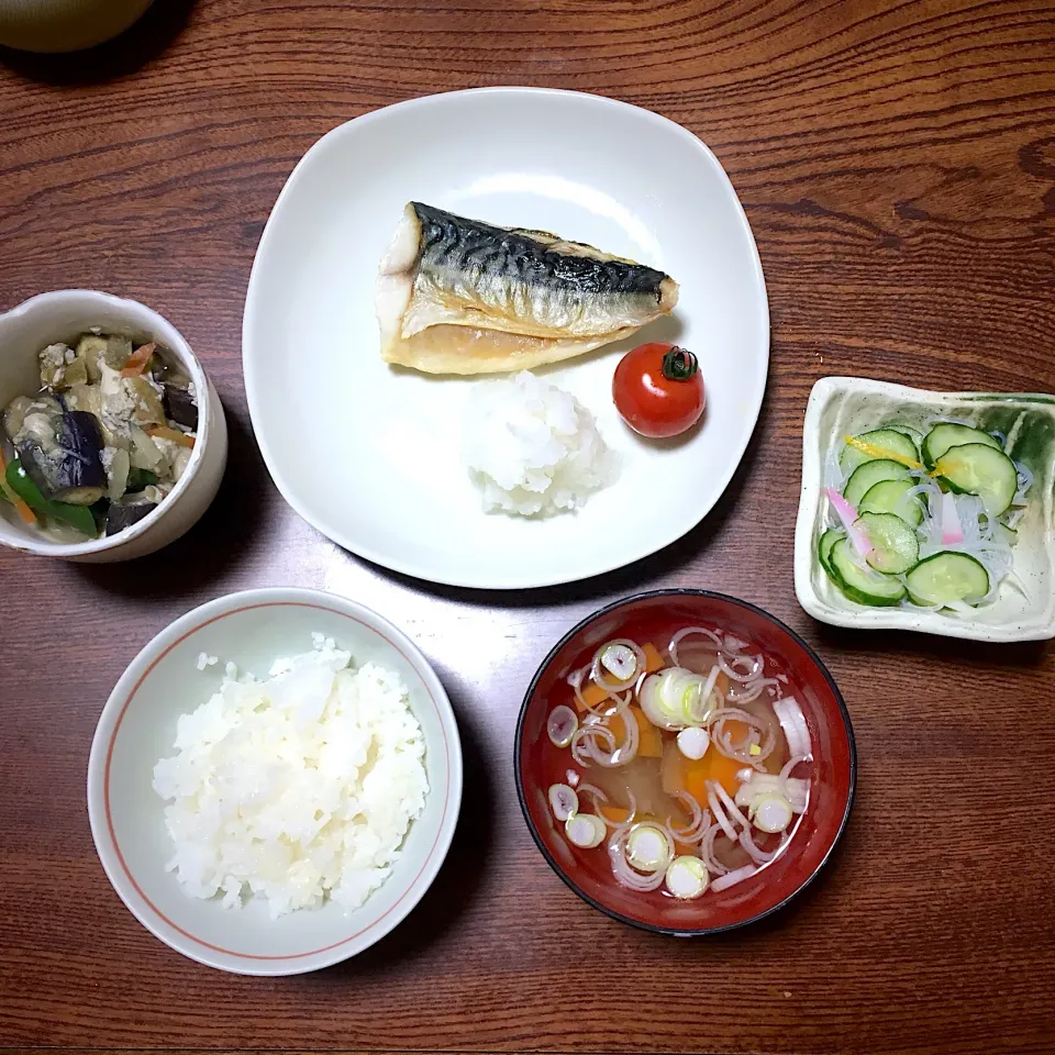 塩サバ定食🍳|めいこさん