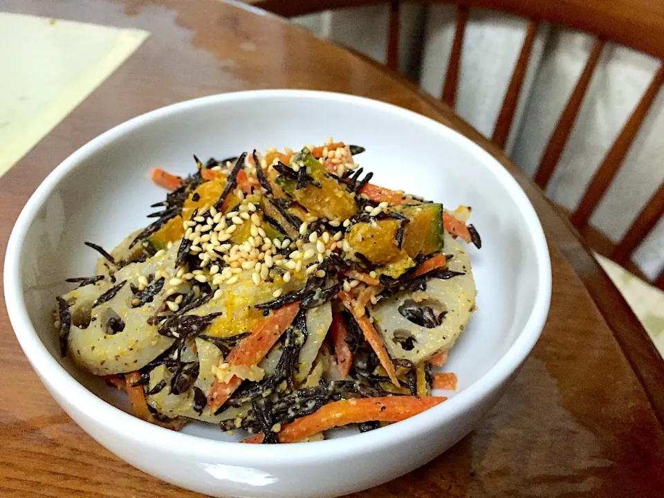 10月のおかなさんの料理 ひじきとれんこんの胡麻みそマヨサラダ(๑◕ฺ‿ฺ◕ฺ๑)|なちこさん