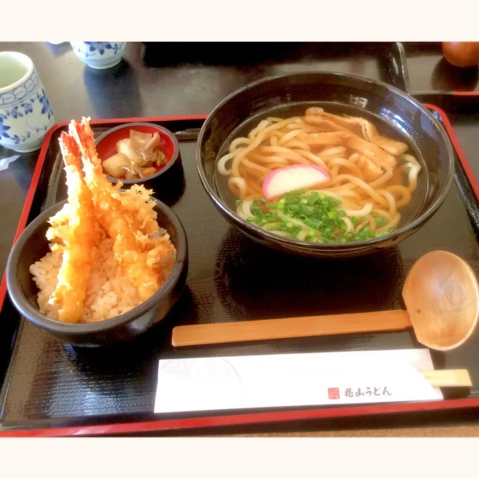 Snapdishの料理写真:ランチセット                                      鬼ひもかわうどんは１３時からで食べられず|Takeshi  Nagakiさん