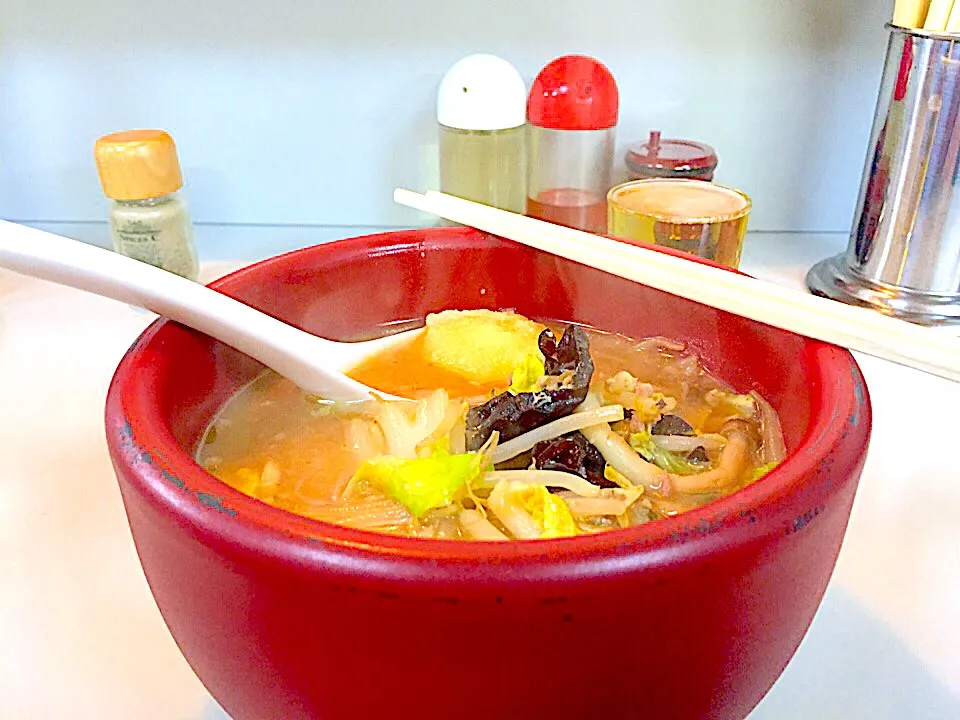 Snapdishの料理写真:ニンニク味噌ラーメン|@mamikutoiさん