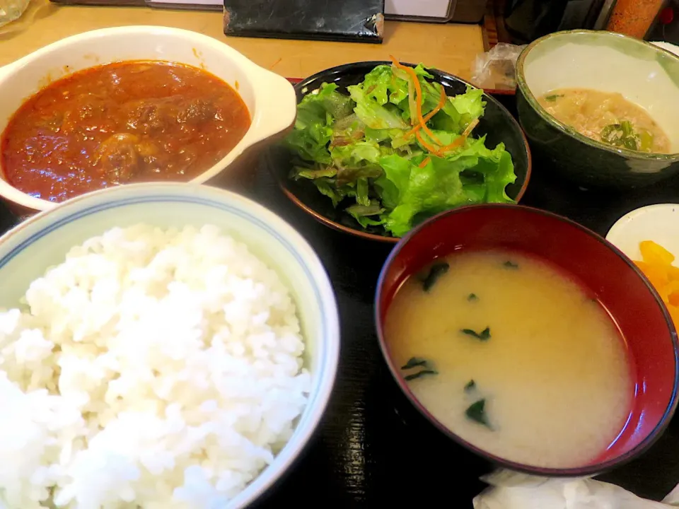 牛すじのトマト煮込み定食@宵のひととき うまし（人形町）|Mickeeさん