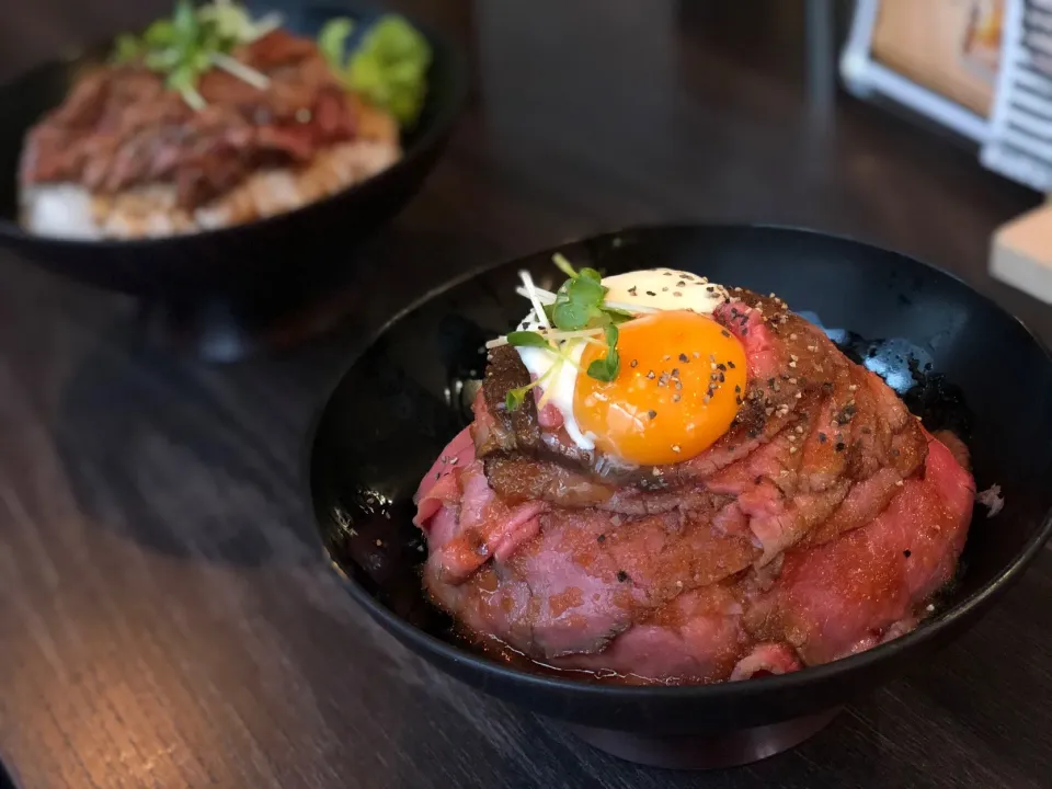 ローストビーフ丼|Ａｋａｒｉ♡さん