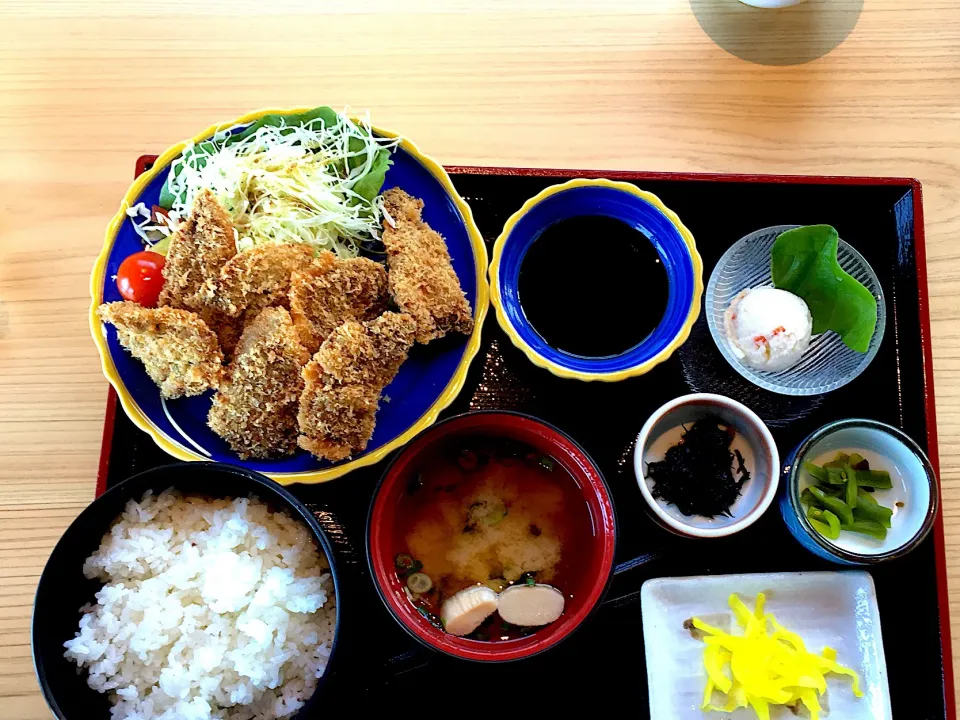 鯨カツ定食|ひろしさん