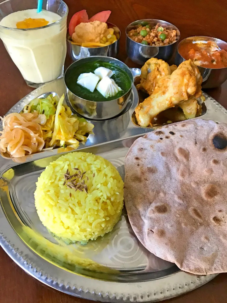 インドカレーランチプレート🇮🇳#カーボロネロ#黒キャベツ|アッチさん