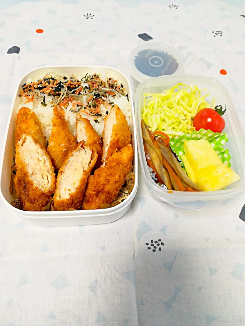 鶏ささみチーズフライ弁当|とにおさん