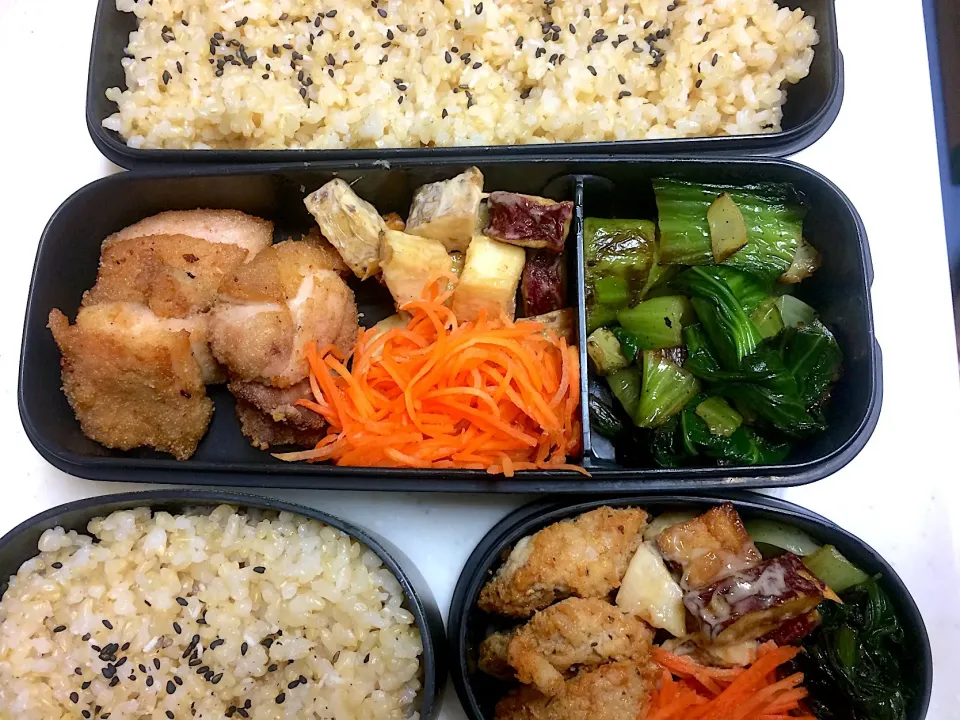 #今日のお弁当 鶏のから揚げ、揚げ芋のサラダ、人参の甘酢漬、青梗菜のナンプラー炒め|Victoryageさん