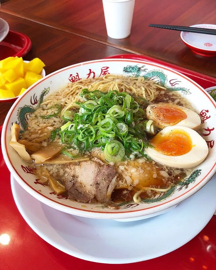 魁力屋 新東名藤枝PA下り線店 ラーメン 唐揚げ|ガク魁‼︎男飯さん