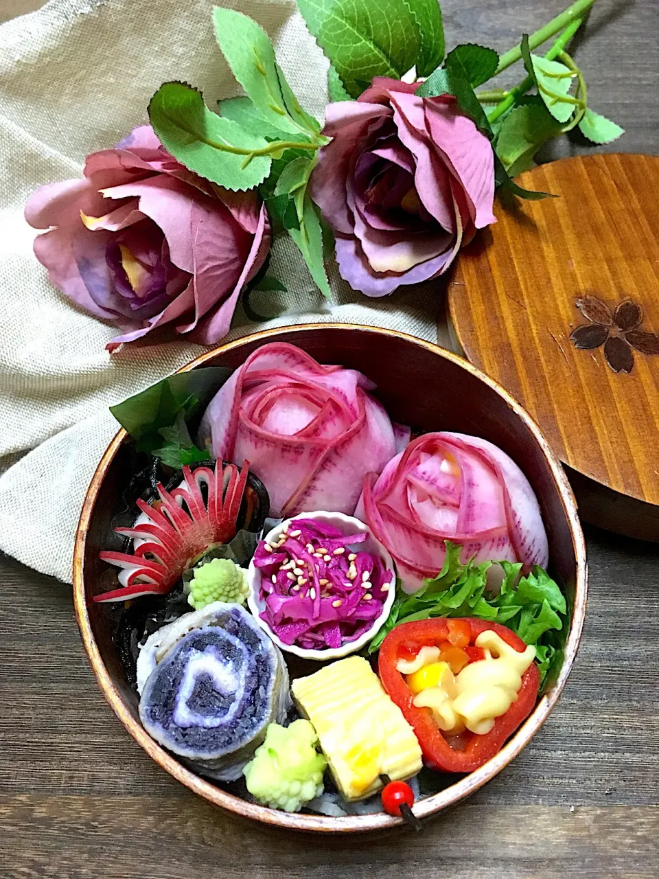 薔薇おにぎり弁当|yukino_72さん