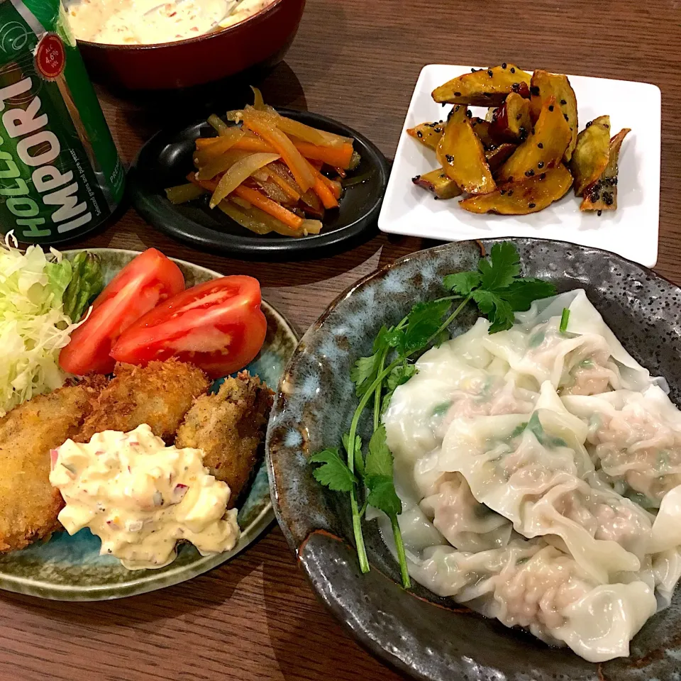 Snapdishの料理写真:晩ご飯#カキフライ#茹でワンタン#ヤーコンきんぴら|natsu727さん