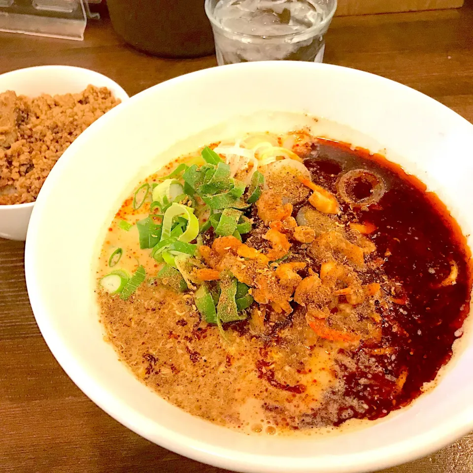 担々麺  鳥そぼろごはん付き|マハロ菊池さん