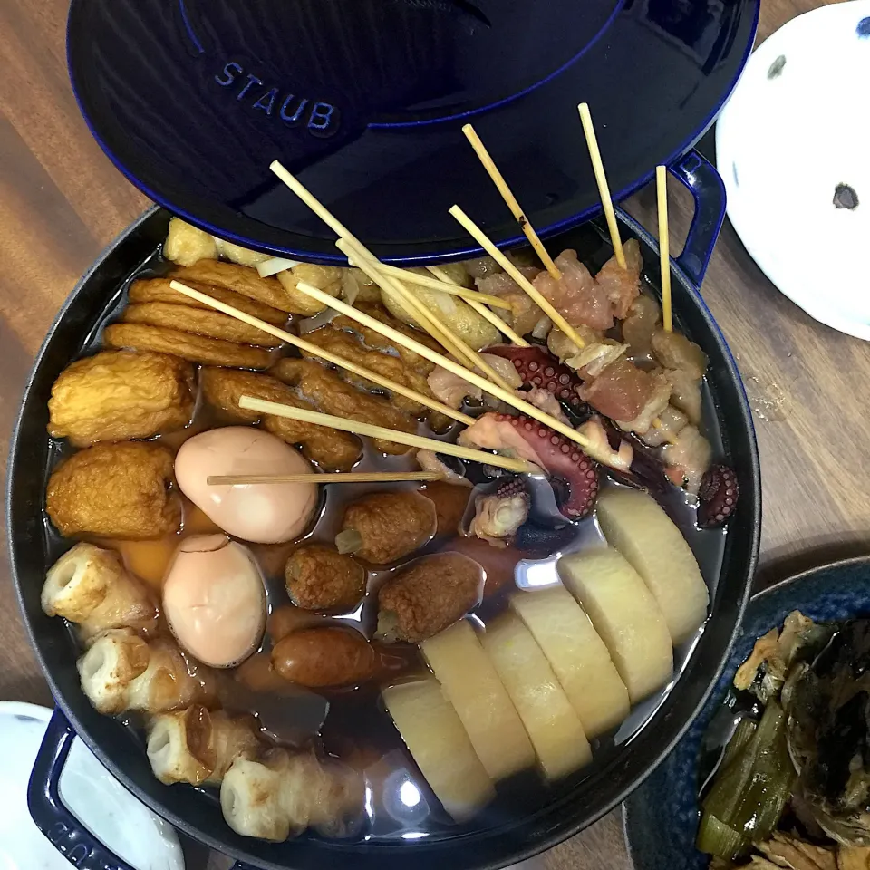 おでん🍢初めてタコ入れました🐙|accoさん