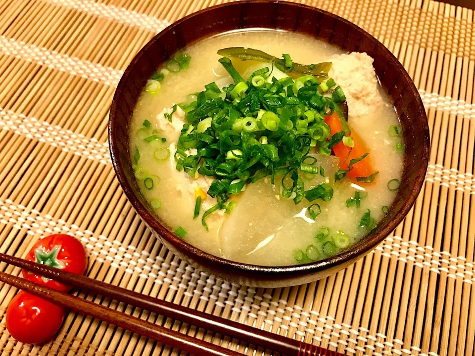 今日の夕飯は、鶏団子の味噌汁|sono.kさん