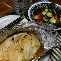 Snapdishの料理写真:しゃけと豆腐のホイル焼き|mmkmmkmmkさん