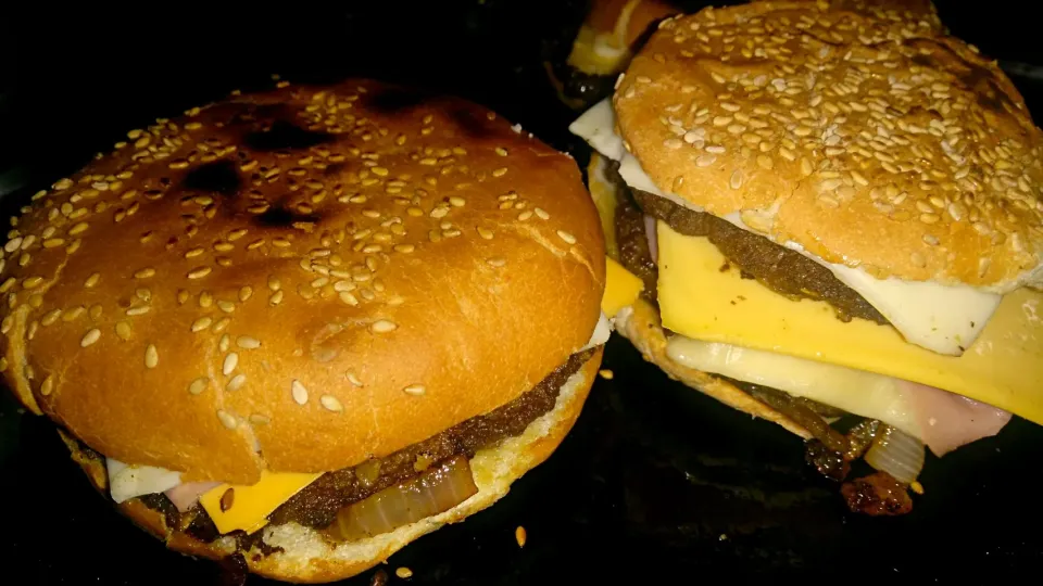 hamburguesa doble y sencilla|Javier Rdz.さん