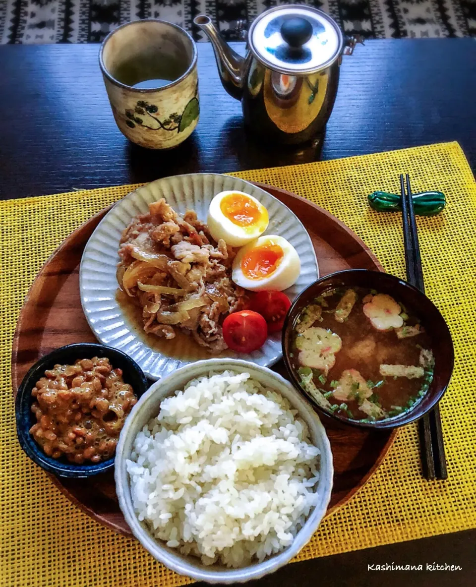 Snapdishの料理写真:豚こまの生姜焼き 朝ご飯|Kashimanakitchenさん