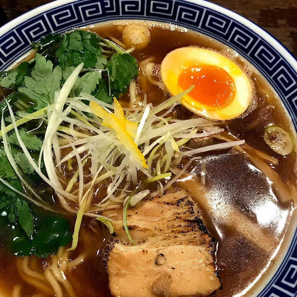 東京じゃんがらの醤油じゃんがら。上野駅構内だから、ぱぱっと食べたい時いいね。|リュカさん