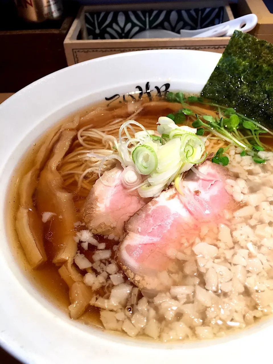 Snapdishの料理写真:美味しいラーメン  背脂醤油😋💕|ききさん