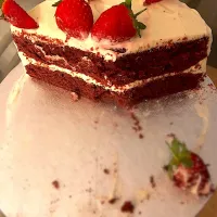 Red velvet cake with cream cheese frosting 👩🏼‍🍳|sindiさん