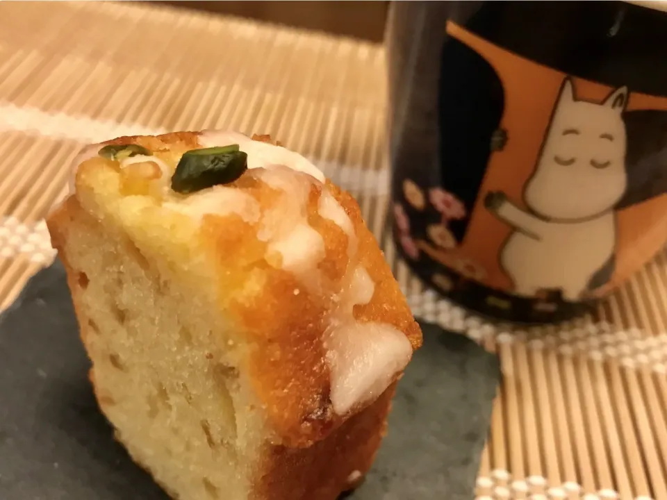 Snapdishの料理写真:今日のデザートは、レモンケーキ。|sono.kさん