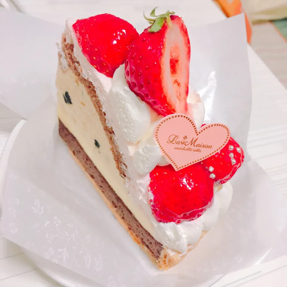 Snapdishの料理写真:あまおうケーキ|みぃさん