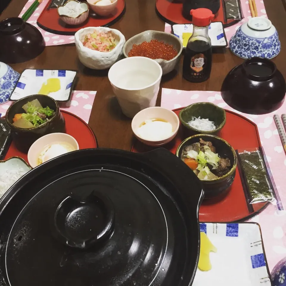 土鍋で炊いたご飯で旅館みたいな朝ごはん。|リーダーさん