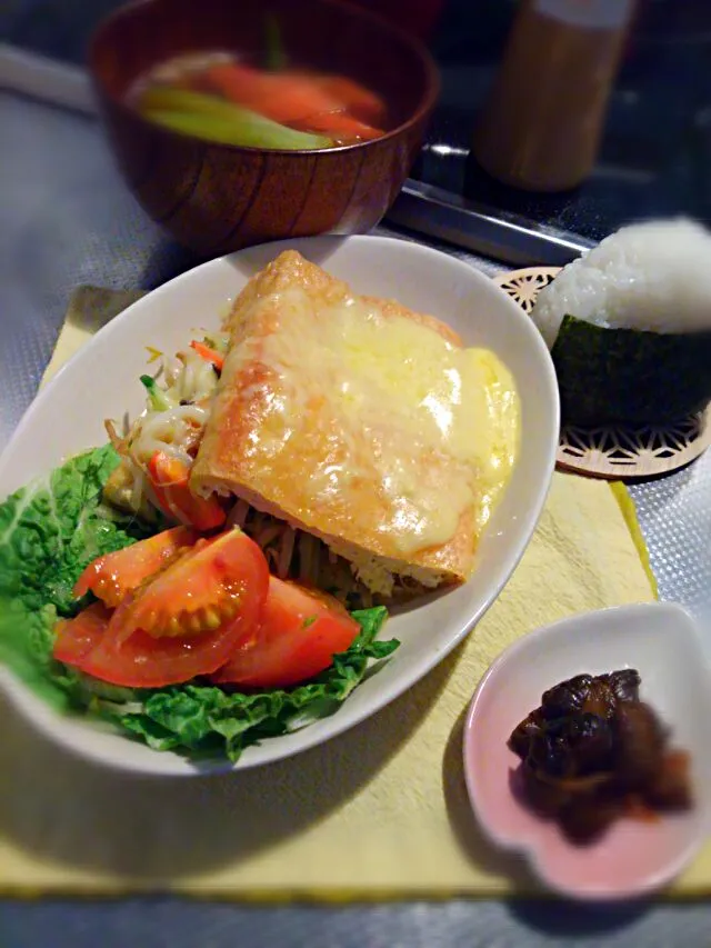 お腹なってる💣栃尾の油揚げナムルはさみ焼き|みるくここあさん