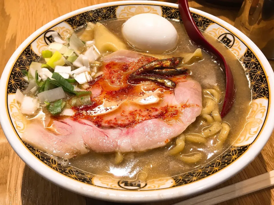 すごい煮干しラーメン＋味玉|chan mitsuさん