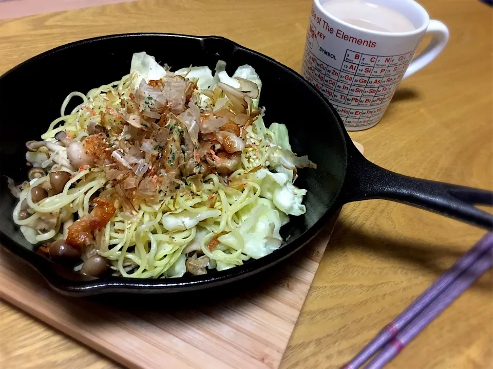 カリカリ鶏皮の塩焼きそば♪|あやさん