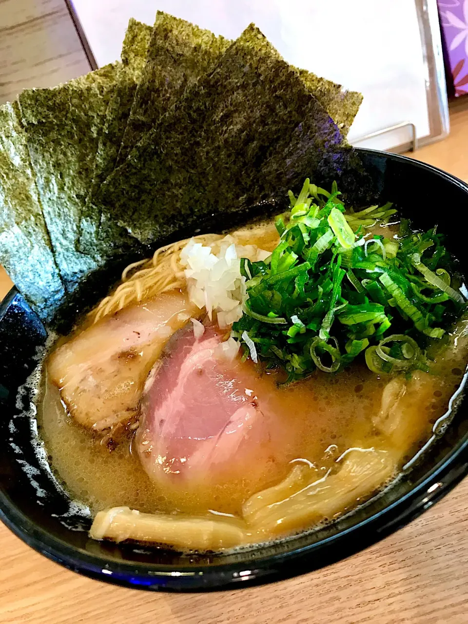 ✨漢の鶏白湯ラーメン✨|中さんさん