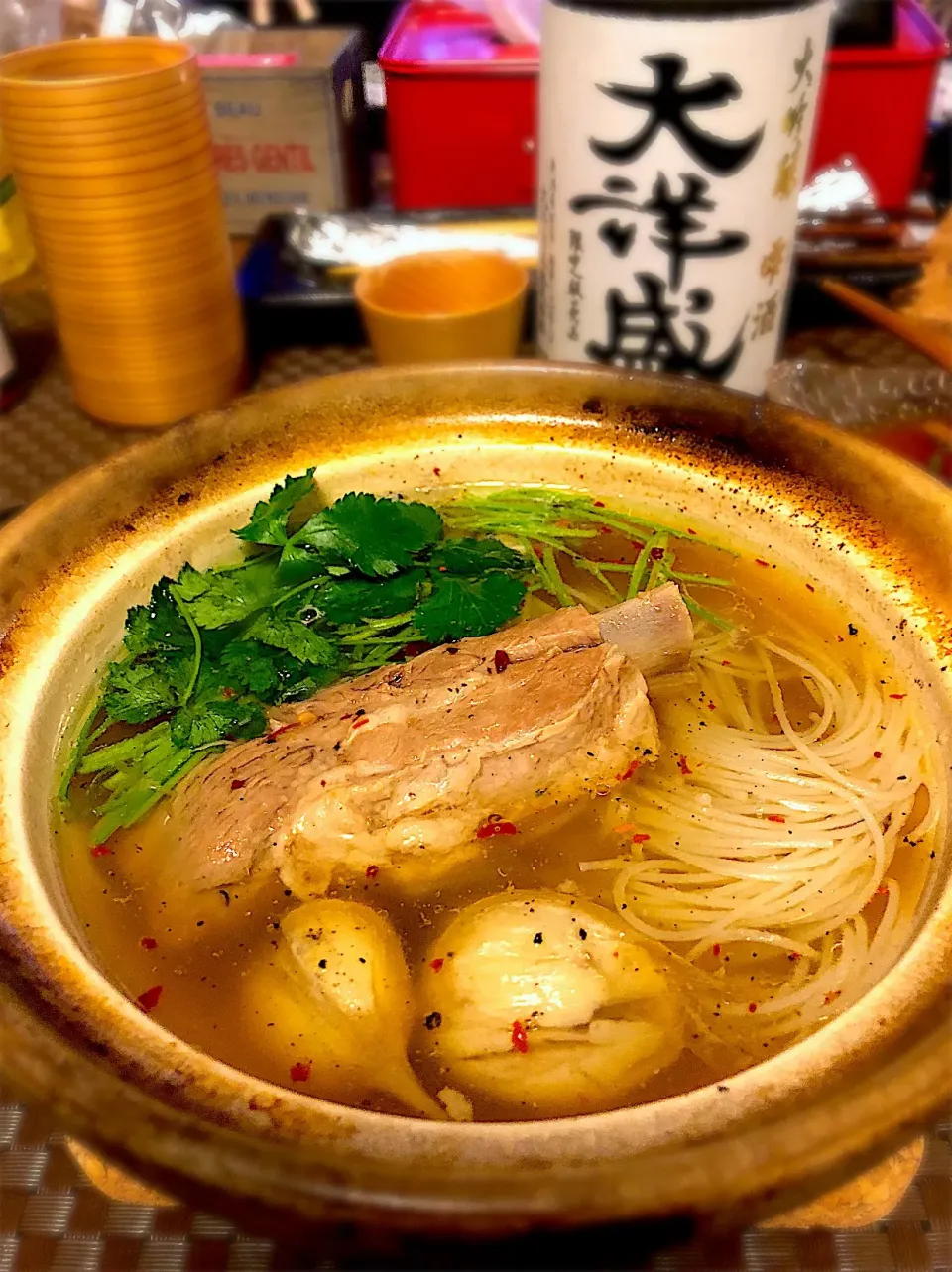 Snapdishの料理写真:肉骨茶ビーフン

 #肉骨茶  #ビーフン  #バクテー  #スペアリブ #シンガボール  #スタミナ料理 #ニンニク|たつやん。さん