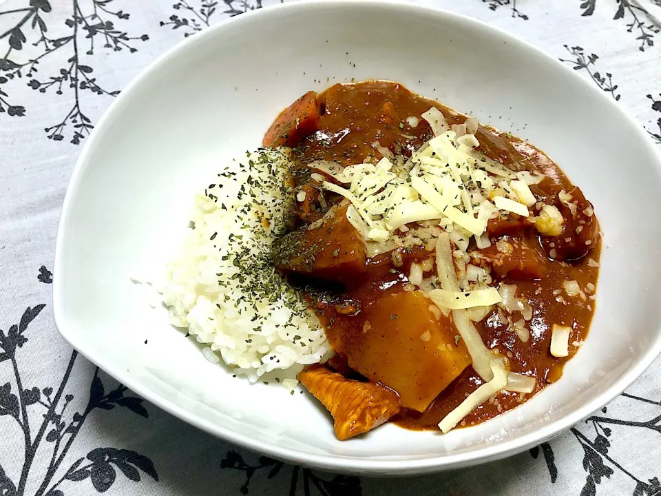 ☆★1.20休日おうちディナー★☆激辛！トマトチキンカレー🍅🍛♪|さとみさん