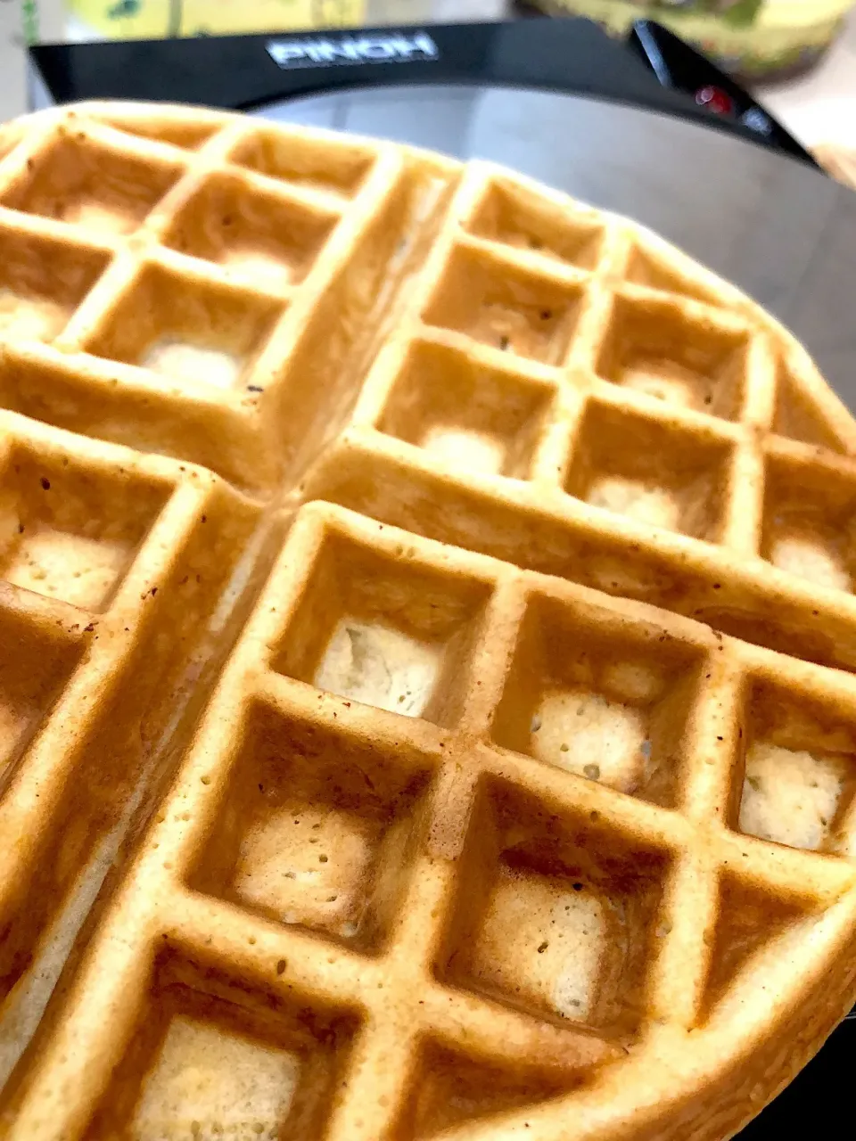 Waffles with Pancake Mix|Abby Yipさん