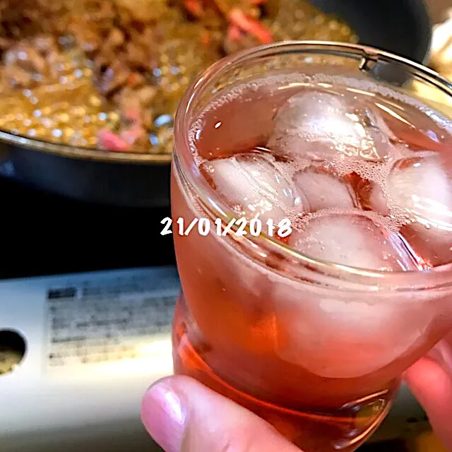 Snapdishの料理写真:ヤマモモ酒ソーダ|友さん