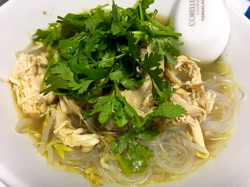 Soto Ayam with glass vermicelli|Ong Sor Fernさん