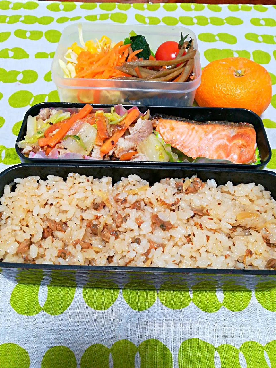 しじみの炊き込みご飯弁当|とにおさん