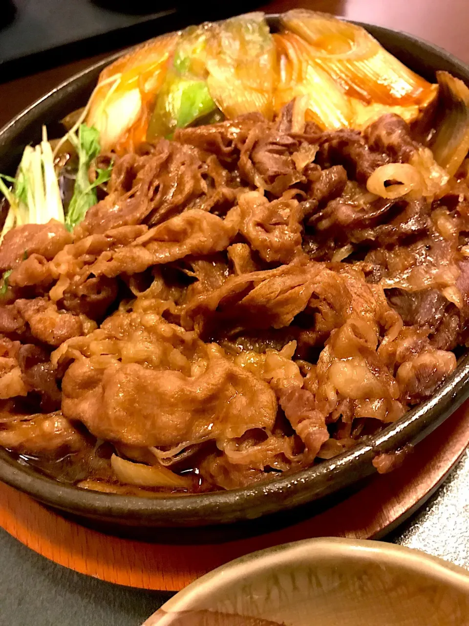 接待ランチ。すき焼き定食肉増し！|Tomyさん