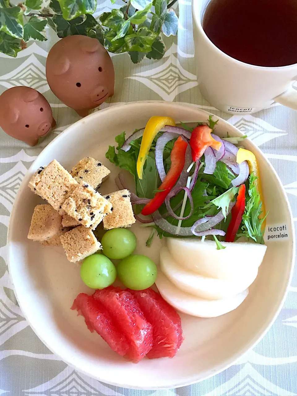 おから蒸しパンで朝ごはん☺︎|むーさん