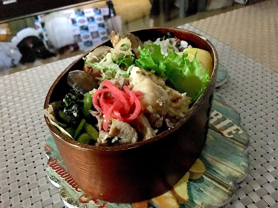 Snapdishの料理写真:塩サバのうまうまパリパリ焼き by puyopunyu|あっきさん