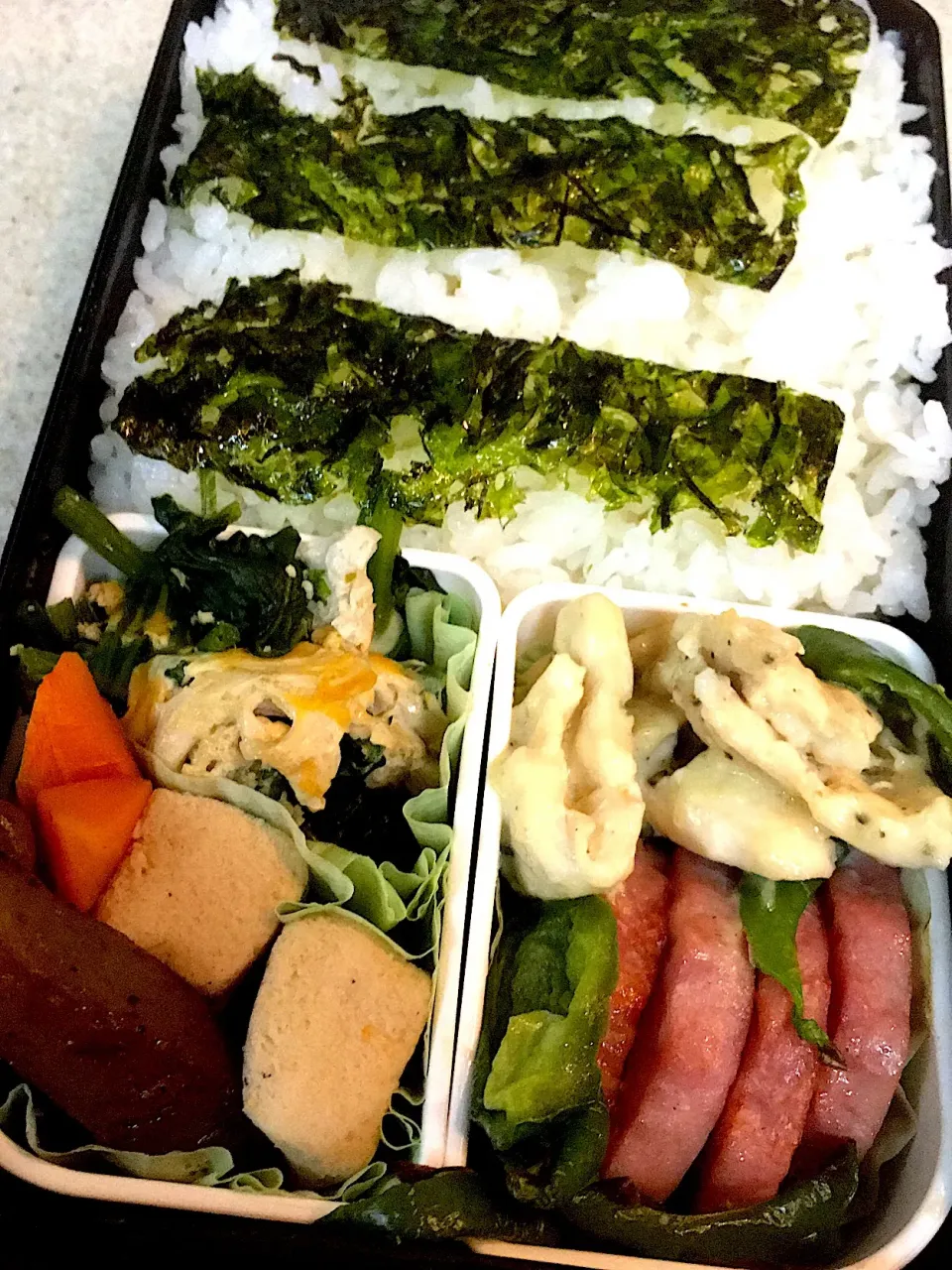 明宝ハムとチキンチーズ焼き弁当|白さくさん