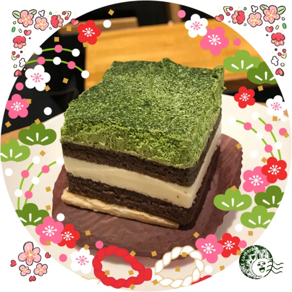 Snapdishの料理写真:Matcha Tiramisù Pie  #starbucks  #starbuckscoffee  #lineapp  #linecamera|ModischStudioさん