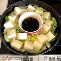 Snapdishの料理写真:ストウブで湯豆腐|PPPさん