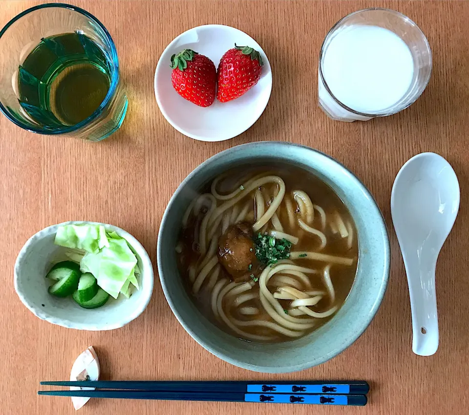 牛すじカレーうどん|マイさん