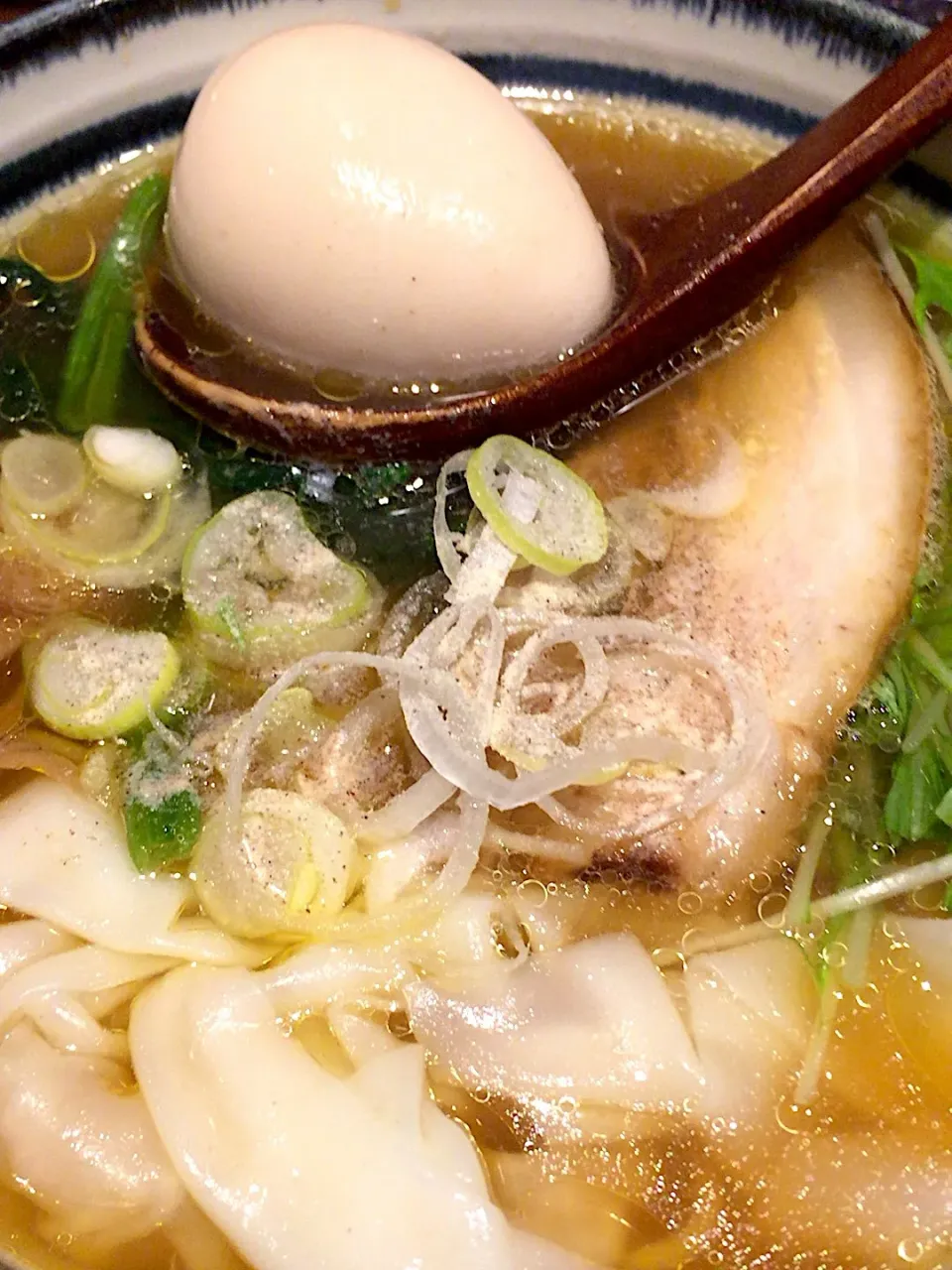 Snapdishの料理写真:ワンタン麺|ツンコロさん