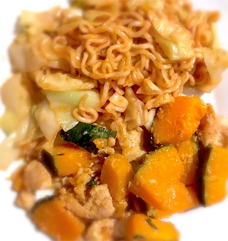 Ramen with chicken and squash|Tiffany Hoangさん