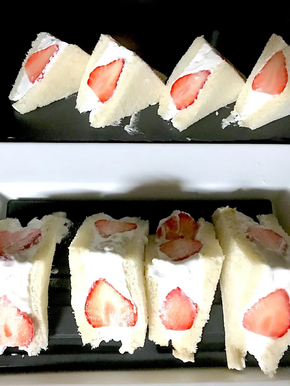 切れ切れいちご🍓サンドイッチ 厚さ5cm シュトママ誕生日は２７日 シュトママへのご褒美。バースデーイブに🎁|シュトママさん