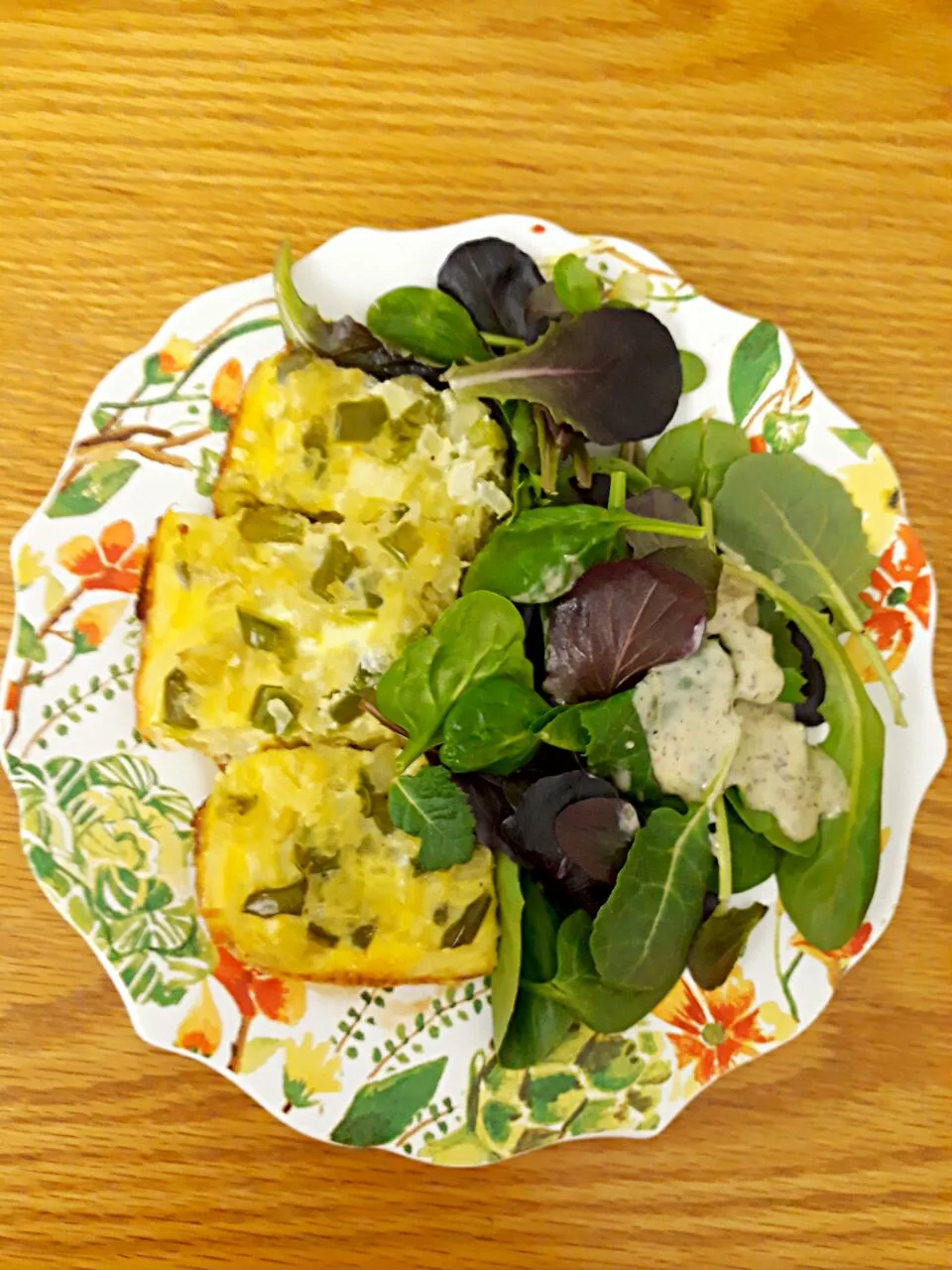 Potato pie with onions, green paper, and eggs|单身食谱之君君的美食日记さん