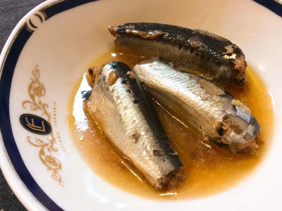 イワシ🐟の缶詰😋|アライさんさん