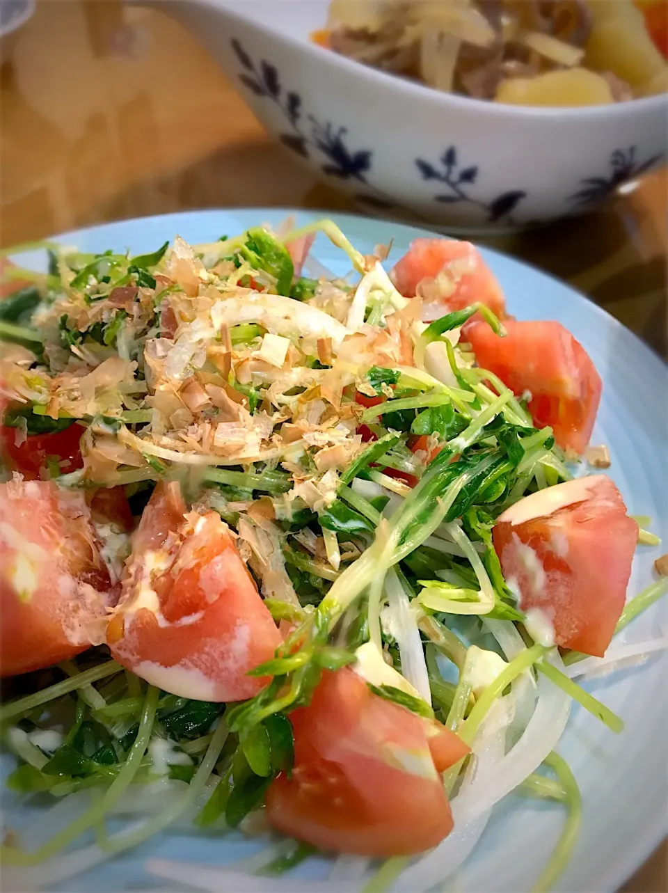 トマトと豆苗のサラダ|えりさん